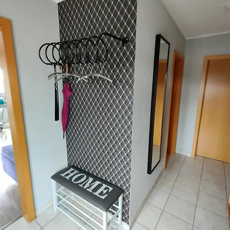 Annas-huus Apartament *